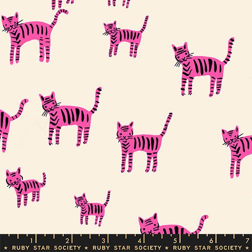 Manufacturer: Ruby Star Society
Designer: Alexia Abegg
Collection: Catnap
Print Name: Tiger Stripes in Playful
Material: 100% Cotton
Weight: Quilting
SKU: RS4132-13
Width: 44 inches