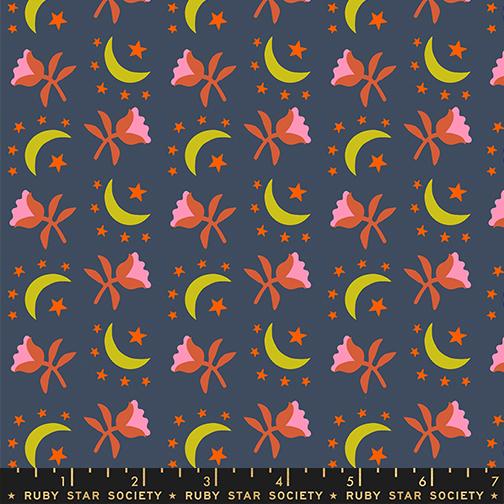 Manufacturer: Ruby Star Society
Designer: Alexia Abegg
Collection: Catnap
Print Name: Moonflower in Smoke
Material: 100% Cotton
Weight: Quilting
SKU: RS4133-15
Width: 44 inches