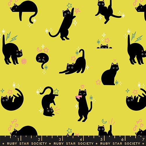 Manufacturer: Moda Fabrics
Designer: Ruby Star Society
Collection: Freaky Familiars
Print Name: Catwalk in Citron
Material: 100% Cotton
Weight: Quilting
SKU: RS5193-11
Width: 44 inches