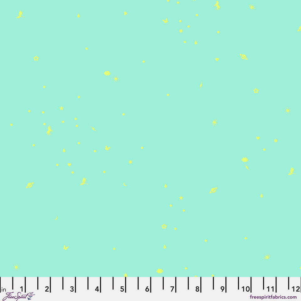 Manufacturer: FreeSpirit Fabrics
Designer: Tula Pink
Collection: Legendary Cotton Lawn
Print Name: Charmed in Stardust COTTON LAWN
Material: 100% Cotton Lawn
Weight: Quilting
SKU: CLTP005.STARDUST
Width: 54/55 inches