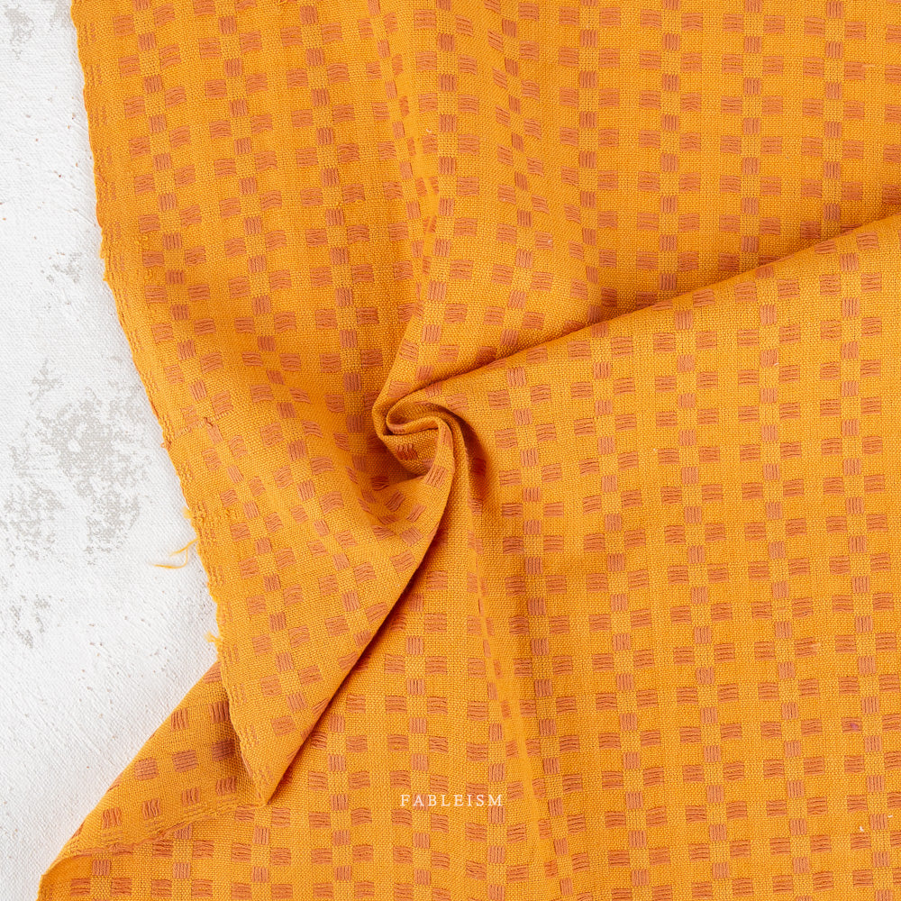 Manufacturer: Fableism Supply Co.
Designer: Fableism Supply Co.
Collection: Happy Camper
Print Name: Basket Weave in Lantern
Material: 100% Cotton Woven
SKU: HCR-06-BSK-LANTERN
Width: 44 inches