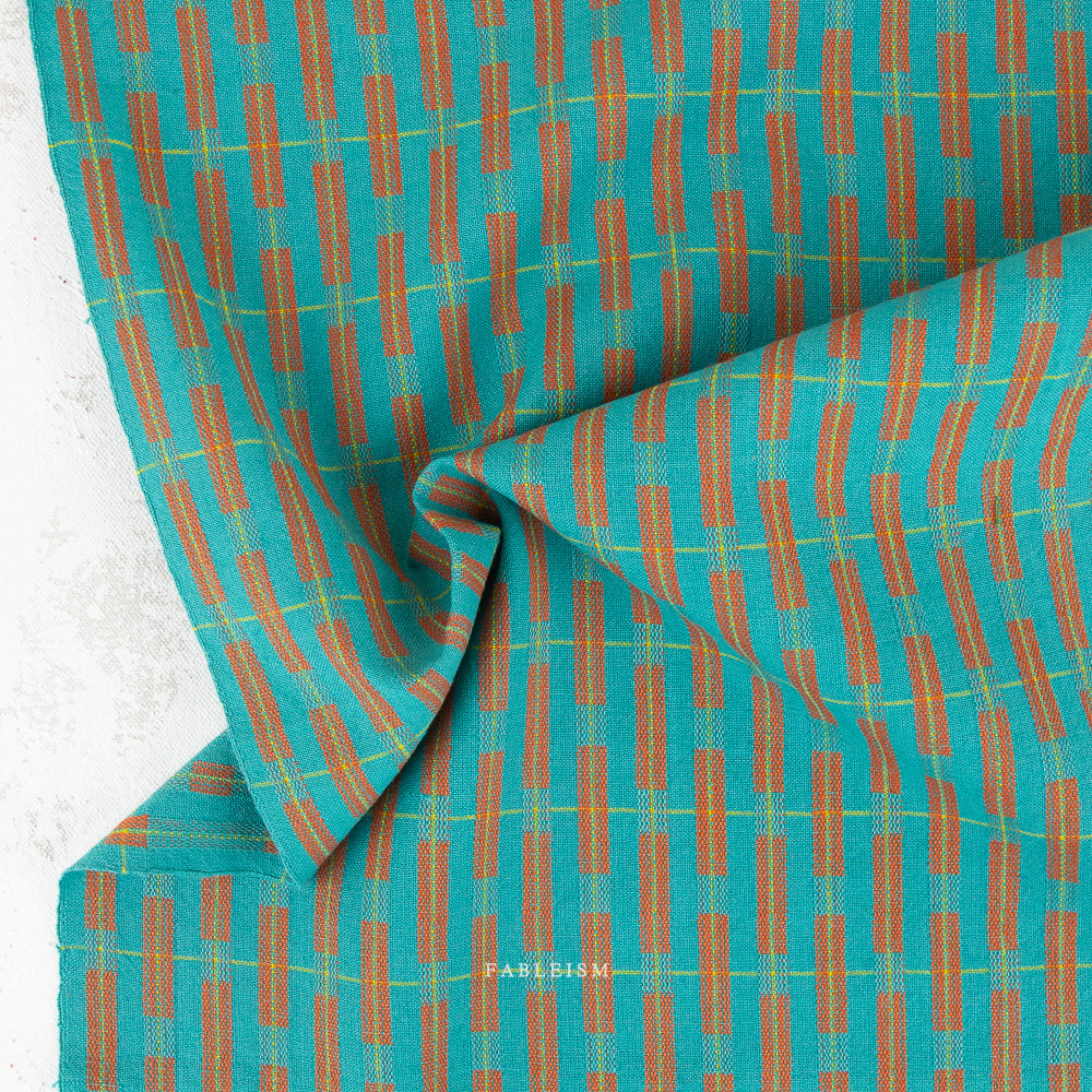Manufacturer: Fableism Supply Co.
Designer: Fableism Supply Co.
Collection: Happy Camper
Print Name: Formation in Dive
Material: 100% Cotton Woven
SKU: HCR-07-FMN-DIVE
Width: 44 inches