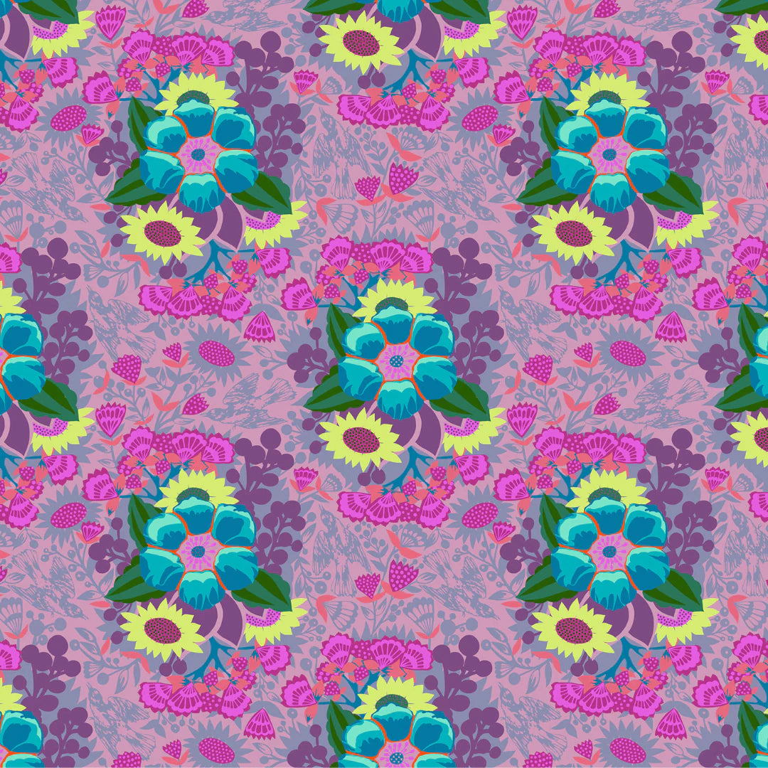 Manufacturer: Anna Maria Textiles for Northcott Fabrics
Designer: Anna Maria Parry
Collection: Overdressed
Print Name: Centerpiece in Grape
Material: 100% Cotton
Weight: Quilting
SKU: AMT150-83V
Width: 44 inches