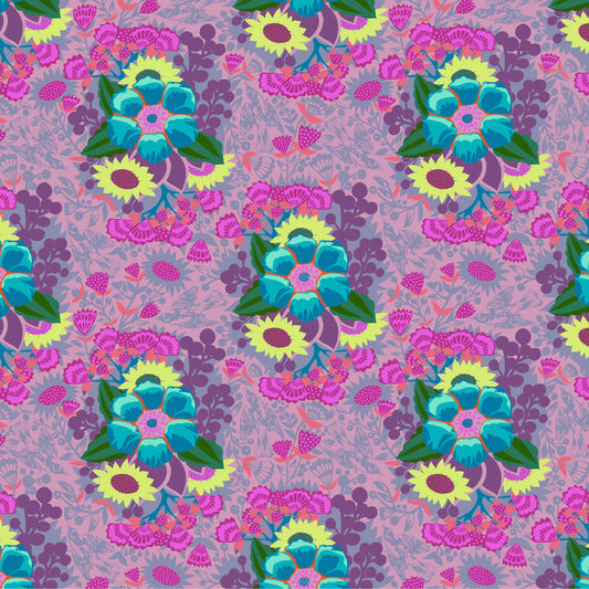 Manufacturer: Anna Maria Textiles for Northcott Fabrics
Designer: Anna Maria Parry
Collection: Overdressed
Print Name: Centerpiece in Grape
Material: 100% Cotton
Weight: Quilting
SKU: AMT150-83V
Width: 44 inches