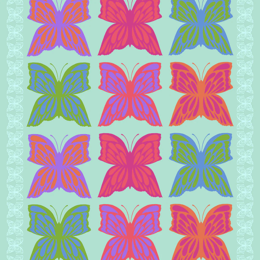 Manufacturer: Anna Maria Textiles for Northcott Fabrics
Designer: Anna Maria Parry
Collection: Overdressed
Print Name: 6 O'Clock in Pale PANEL
Material: 100% Cotton
Weight: Quilting
SKU: AMT154-75V
Width: 44 inches