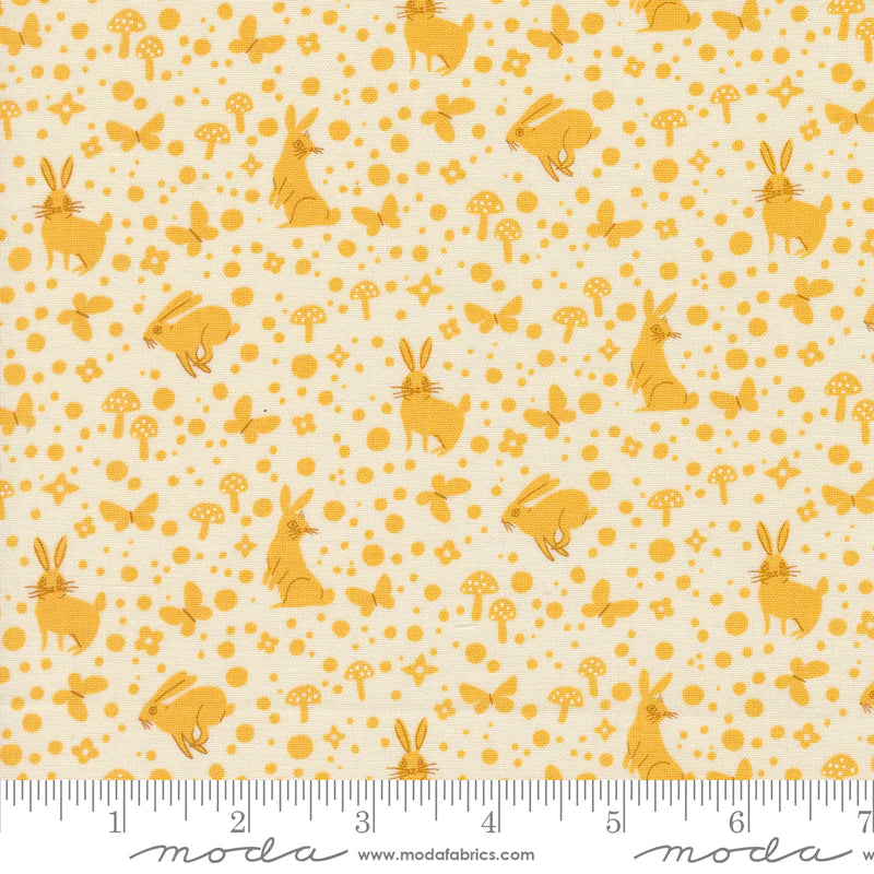 Manufacturer: Moda Fabrics
Designer: Lizzy House
Collection: Love Letter
Print Name: Wonder Dot in Eggshell Golden
Material: 100% Cotton
Weight: Quilting
SKU: 37127-11
Width: 44 inches