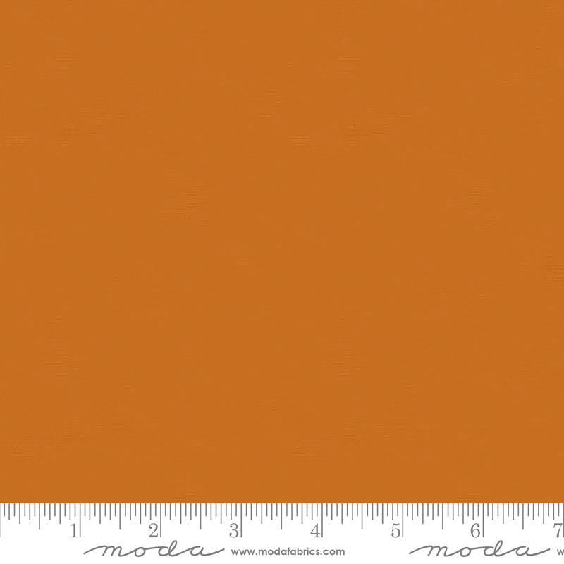 Manufacturer: Moda Fabrics
Designer: Moda Fabrics
Collection: Bella Solids
Print Name: Pumpkin
Material: 100% Cotton 
Weight: Quilting 
SKU: 9900-454
Width: 44 inches