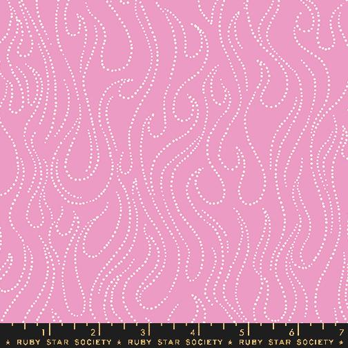 Manufacturer: Ruby Star Society Designer: Sarah Watts Collection: Teddy and the Bears Print Name: Flames in Daisy Material: 100% Cotton Weight: Quilting SKU: RS2109-17 Width: 44 inches