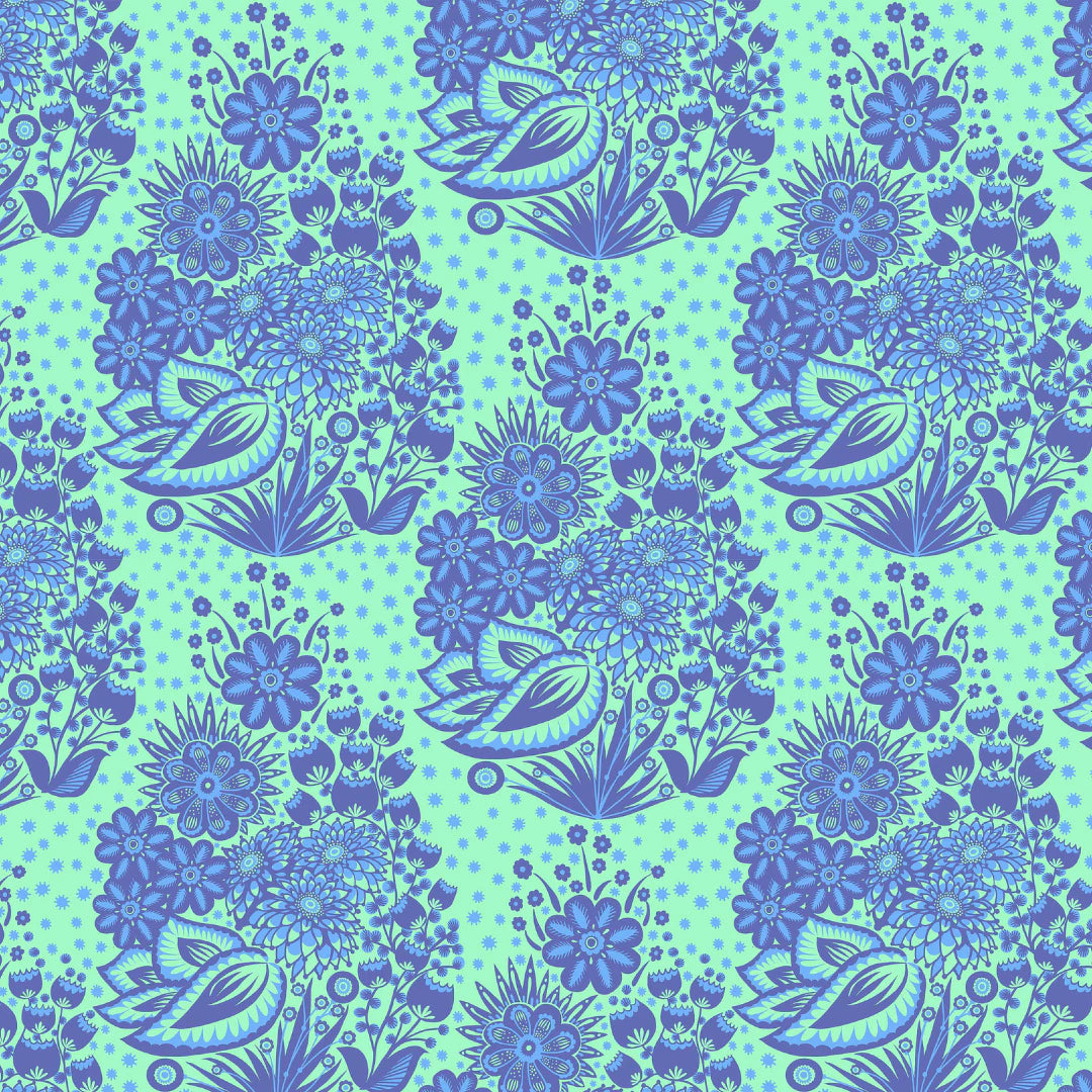 Manufacturer: Anna Maria Textiles for Northcott Fabrics
Designer: Anna Maria Parry
Collection: Overdressed
Print Name: Totem in Blue
Material: 100% Cotton
Weight: Quilting
SKU: AMT152-47C
Width: 44 inches