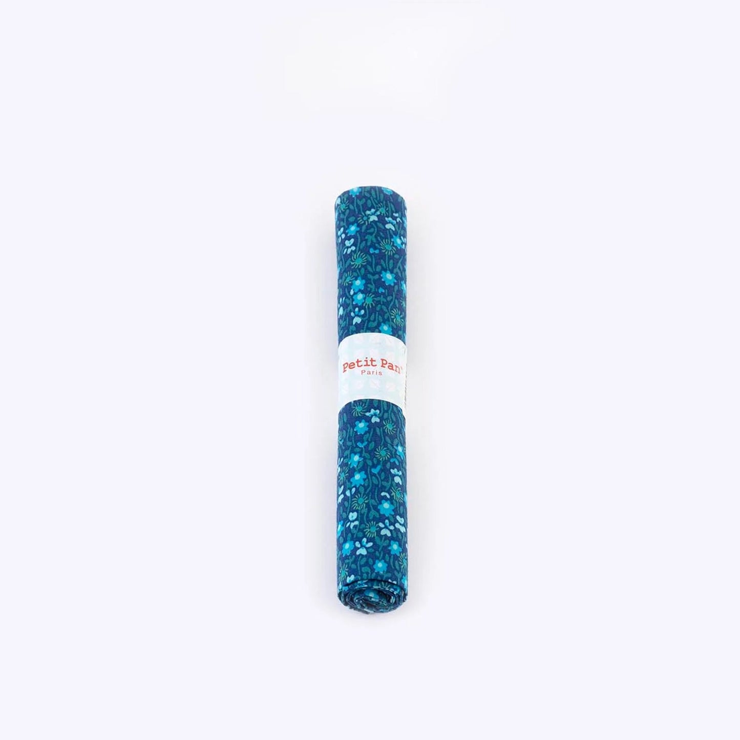 Direct from Paris, France. Petit Pan "Coupons" are an upsized fat quarter, 50x70cm. Throw some into your next project to add something extra special!

Manufacturer: Petit Pan
Print Name: Flower Power in Indigo
Material: 100% Cotton
Weight: Quilting
Measures: 50x70cm