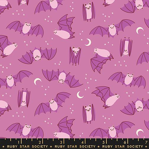 Manufacturer: Moda Fabrics
Designer: Ruby Star Society
Collection: Freaky Familiars
Print Name: Fat Bats in Heliotrope
Material: 100% Cotton
Weight: Quilting
SKU: RS5194-13
Width: 44 inches