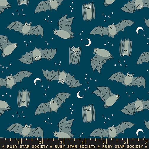 Manufacturer: Moda Fabrics
Designer: Ruby Star Society
Collection: Freaky Familiars
Print Name: Fat Bats in Galaxy
Material: 100% Cotton
Weight: Quilting
SKU: RS5194-14
Width: 44 inches