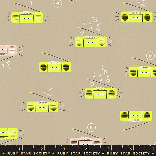 Manufacturer: Ruby Star Society
Designer: Rashida Coleman-Hale
Collection: LoFi Linens
Print Name: Boom in Khaki
Material: 85% Cotton/15% Linen
Weight: Quilting
SKU: RS1130-13CL
Width: 44 inches