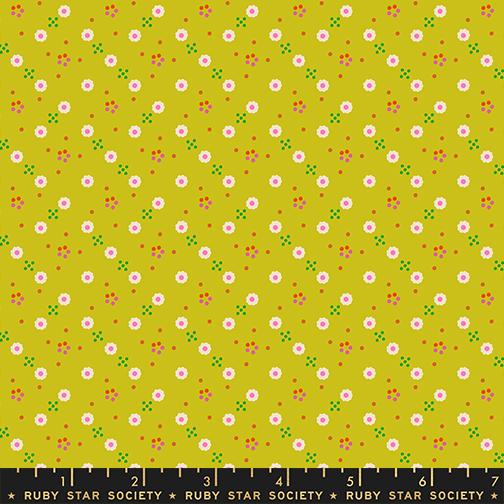 Manufacturer: Ruby Star Society
Designer: Alexia Abegg
Collection: 1 800 Calico
Print Name: Bandana in Pistachio
Material: 100% Cotton
Weight: Quilting
SKU: RS4170-13
Width: 44 inches