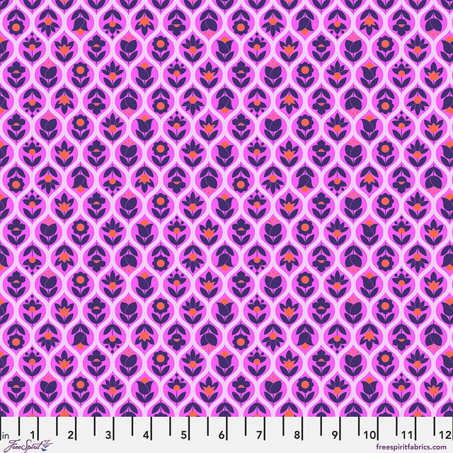 Manufacturer: FreeSpirit Fabrics
Designer: Tula Pink
Collection: Legendary Cotton Lawn
Print Name: Beg Your Garden in Sugarplum COTTON LAWN
Material: 100% Cotton Lawn
Weight: Quilting
SKU: CLTP002.SUGARPLUM
Width: 54/55 inches