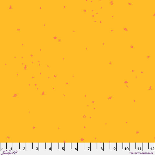 Manufacturer: FreeSpirit Fabrics
Designer: Tula Pink
Collection: Legendary Cotton Lawn
Print Name: Charmed in Dandelion COTTON LAWN
Material: 100% Cotton Lawn
Weight: Quilting
SKU: CLTP005.DANDELION
Width: 54/55 inches