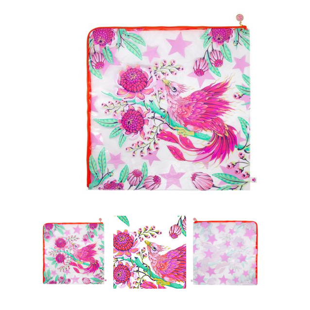 Tula Pink Hot Wings XL Block Project Bag – 20" x 20" 20th Anniversary Collection

Marking two decades of bold creativity and unmistakable style, the Tula Pink Hot Wings XL Block Project Bag is a show-stopping celebration of Tula’s 20th Anniversary. Designed for makers who think big, this oversized project bag showcases the dynamic Hot Wings artwork bursting with vibrant color, movement, and Tula’s signature playful edge.