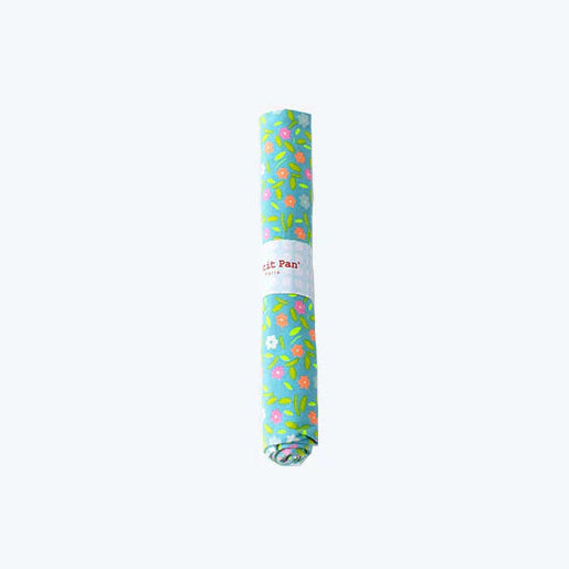 Direct from Paris, France. Petit Pan "Coupons" are an upsized fat quarter, 50x70cm. Throw some into your next project to add something extra special!

Manufacturer: Petit Pan
Print Name: Peace and Love in Azure
Material: 100% Cotton
Weight: Quilting
Measures: 50x70cm