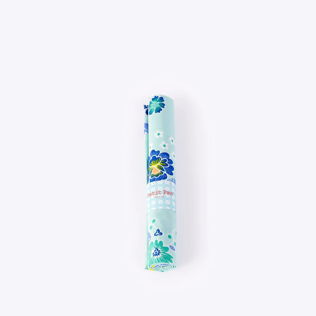 Direct from Paris, France. Petit Pan "Coupons" are an upsized fat quarter, 50x70cm. Throw some into your next project to add something extra special!

Manufacturer: Petit Pan
Print Name: Polska in Opaline
Material: 100% Cotton
Weight: Quilting
Measures: 50x70cm
