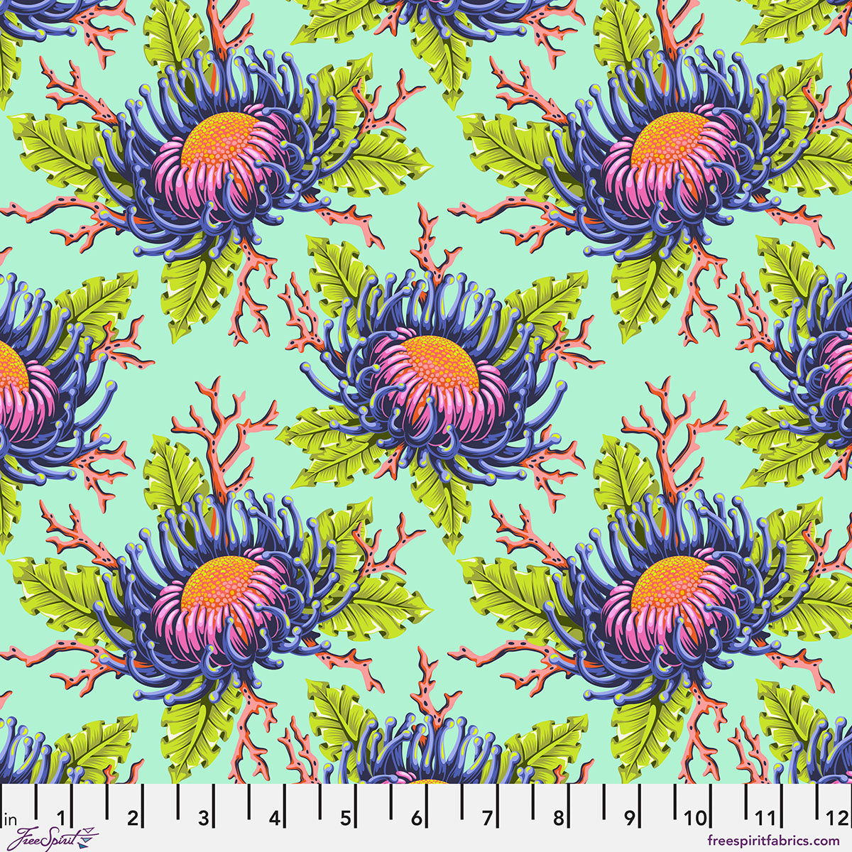 Manufacturer: FreeSpirit Fabrics
Designer: Tula Pink
Collection: Floral Reef
Print Name: Friends & Anemones in Seafoam
Material: 100% Cotton
Weight: Quilting
SKU: PWTP265.SEAFOAM
Width: 44 inches