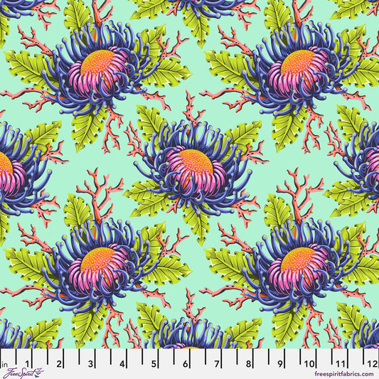 Manufacturer: FreeSpirit Fabrics
Designer: Tula Pink
Collection: Floral Reef
Print Name: Friends & Anemones in Seafoam
Material: 100% Cotton
Weight: Quilting
SKU: PWTP265.SEAFOAM
Width: 44 inches