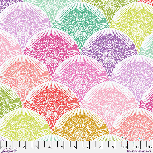 Manufacturer: FreeSpirit Fabrics
Designer: Tula Pink
Collection: Prince Charming {Deja Vu}
Print Name: Snail Scallop in Sugarrush
Material: 100% Cotton
Weight: Quilting
SKU: PWTP277.SUGARRUSH
Width: 44 inches