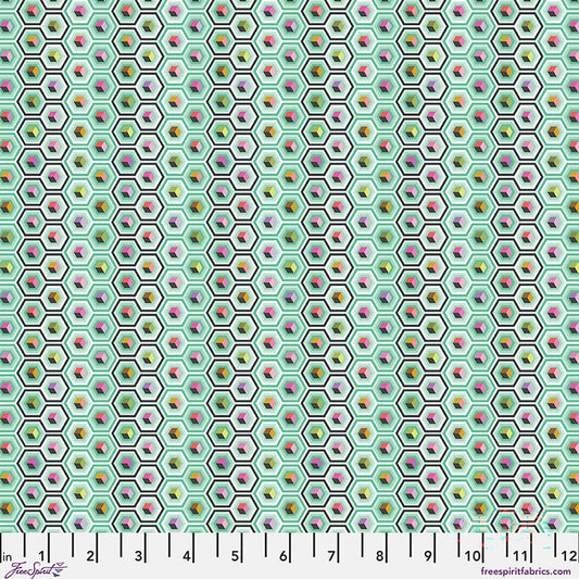 Manufacturer: FreeSpirit Fabrics
Designer: Tula Pink
Collection: Prince Charming {Deja Vu}
Print Name: Hex Box in Sweetmint
Material: 100% Cotton
Weight: Quilting
SKU: PWTP280.SWEETMINT
Width: 44 inches