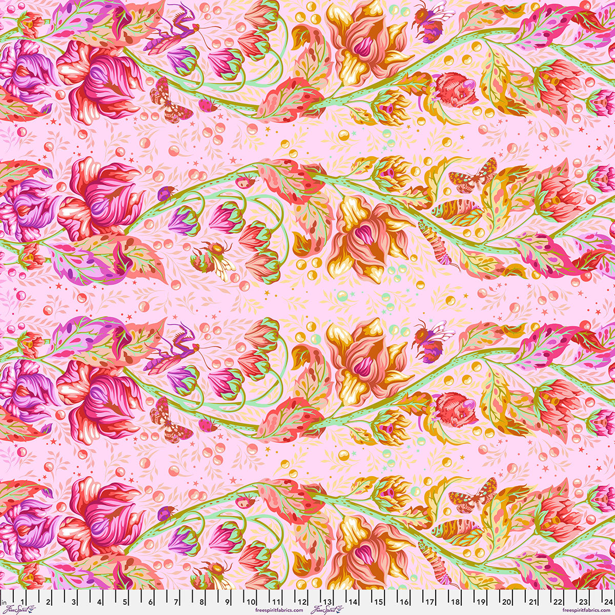 Manufacturer: Freespirit Fabrics
Designer: Tula Pink
Collection: Down to Earth
Print Name: Grow Up in Afterglow
Material: 100% Cotton
Weight: Quilting
SKU: PWTP292.AFTERGLOW
Width: 44 inches