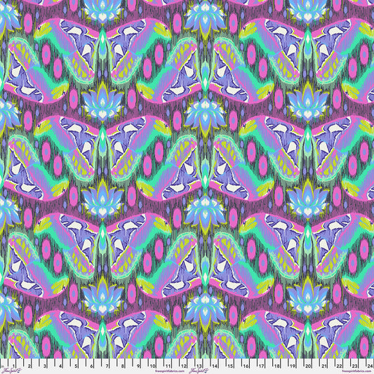 Manufacturer: Freespirit Fabrics
Designer: Tula Pink
Collection: Down to Earth
Print Name: Prior Mothorization in Daybreak
Material: 100% Cotton
Weight: Quilting
SKU: PWTP294.DAYBREAK
Width: 44 inches