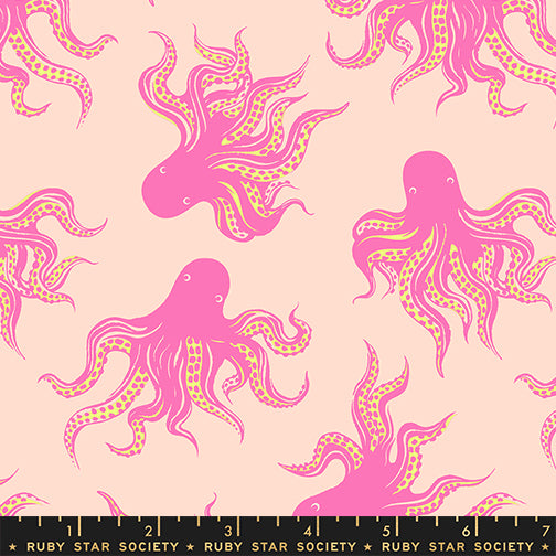 Manufacturer: Ruby Star Society
Designer: Sarah Watts
Collection: Ink Shop
Print Name: Mystery Food in Peach Cream
Material: 100% Cotton
Weight: Quilting
SKU: RS2144-12
Width: 44 inches