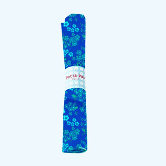 Direct from Paris, France. Petit Pan "Coupons" are an upsized fat quarter, 50x70cm. Throw some into your next project to add something extra special!

Manufacturer: Petit Pan
Print Name: Hanako in Blue
Material: 100% Cotton
Weight: Quilting
Measures: 50x70cm