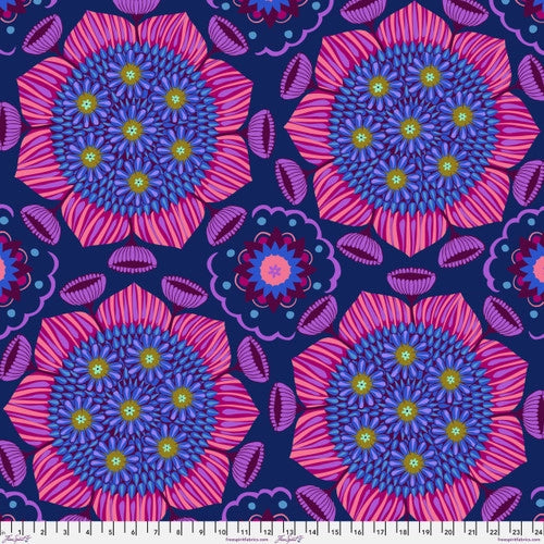 Manufacturer: FreeSpirit Fabrics Designer: Anna Maria Horner Collection: Brave Print Name: Surprise in Navy WIDEBACK Material: 100% Cotton  Weight: Quilting  SKU: QBAH008.NAVY Width: 108 Inches